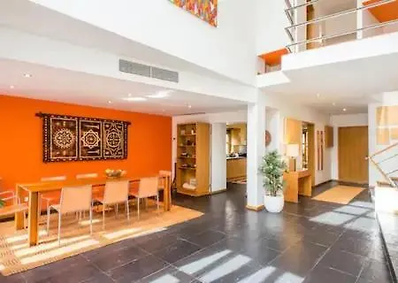 Casa Blanco *